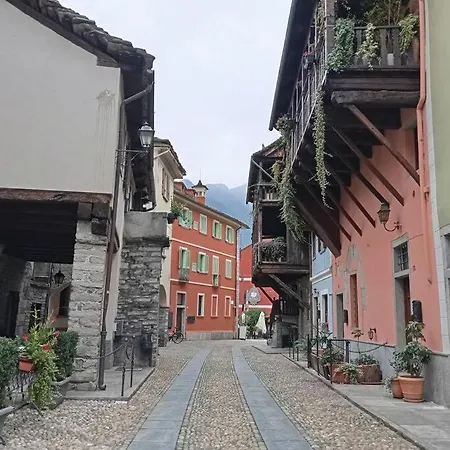 Cortiletto 13 Apartment Domodossola
