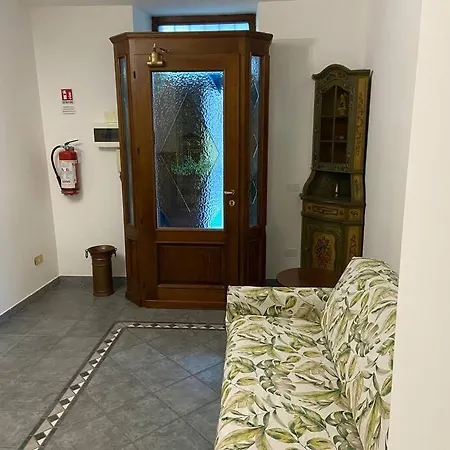 Cortiletto 13 *